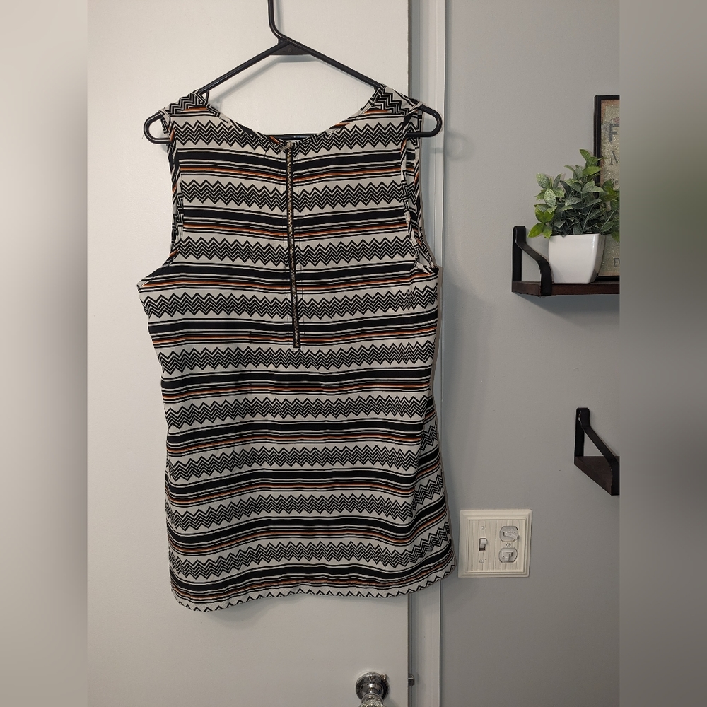 Aztec Patterned Blouse - Picture 2 of 4